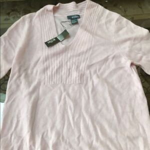 Griffin v neck pink cashmere sweater